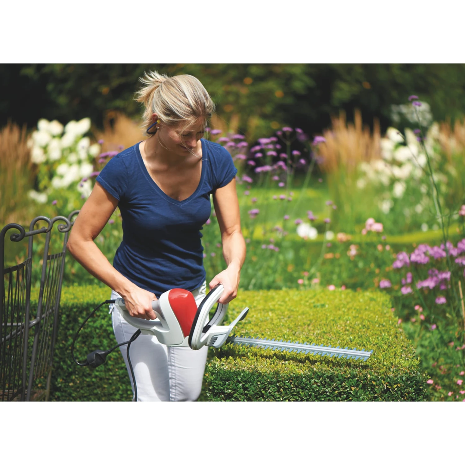 Ikra FHS 1545 Elektro-Heckenschere 4 Ikra FHS 1545 Elektro-Heckenschere – Bild 4