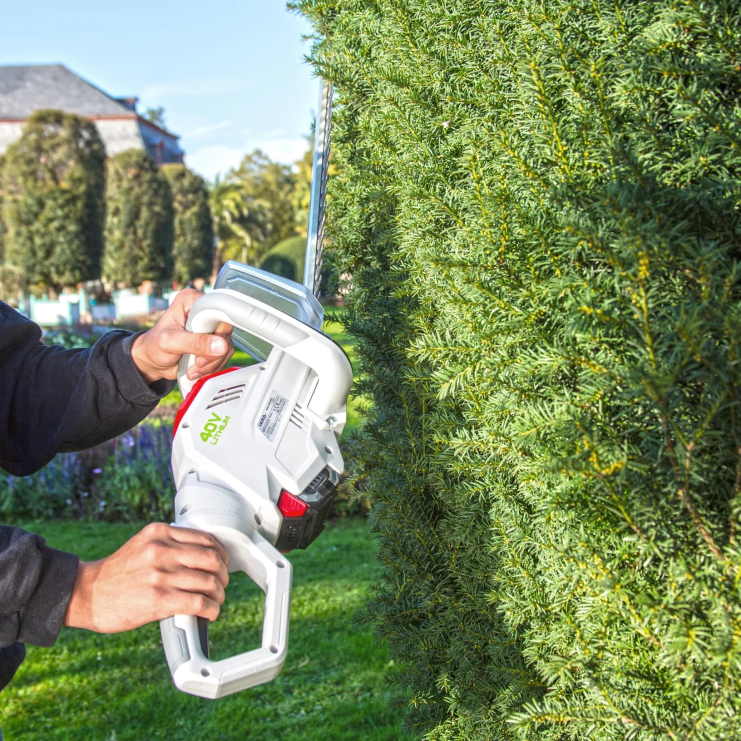 Ikra IAHS 40-5425 Solo 40 V Akku-Heckenschere 2 Ikra IAHS 40-5425 Solo 40 V Akku-Heckenschere – Bild 2