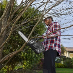 ALPINA Akku-Kettensäge APR 48 Li - Ohne Akku -Entspannender Garten 2225758000 prod 006