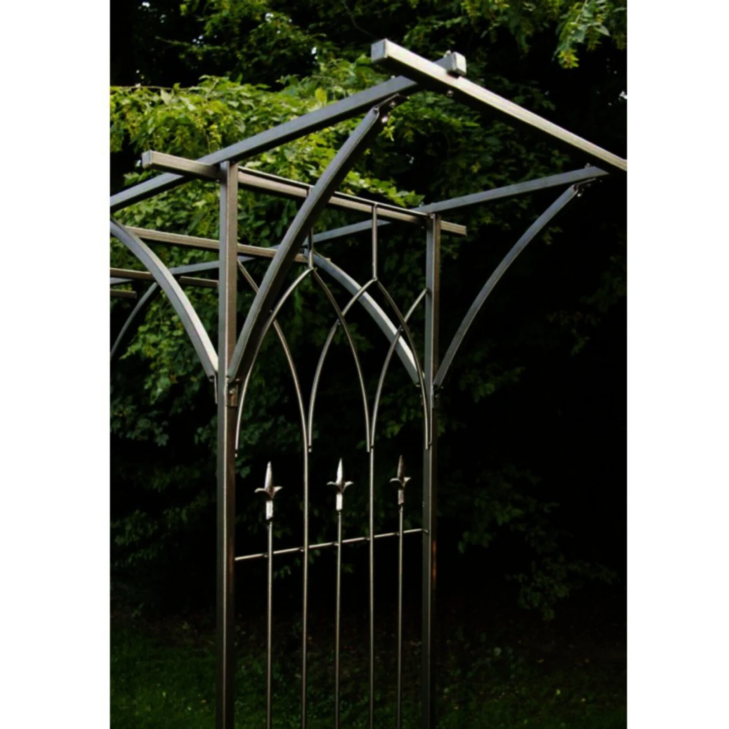 CLP Rosenbogen Milano | Rankhilfe Aus Eisen | Romantischer Rankenbogen Mit Pergoladach 6 CLP Rosenbogen Milano | Rankhilfe Aus Eisen | Romantischer Rankenbogen Mit Pergoladach – Bild 6