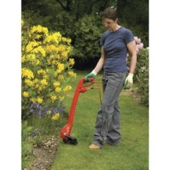 Black & Decker BLACK+DECKER Rasentrimmer Rasentrimmer GL250 -Entspannender Garten 8600269300 1024509 prod 005