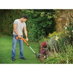 Black & Decker BLACK+DECKER Rasentrimmer Akku-Rasentrimmer ST1823, 18Volt -Entspannender Garten 8600269300 1335644 prod 004