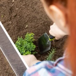 Relaxdays Frühbeet Alu -Entspannender Garten 8600323900 100228230 prod 003