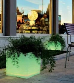 Pflanzkübel GlowTub Quadratic 38x38x38cm Beleuchtet 10620 -Entspannender Garten 8600326800 796 prod 006
