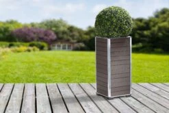 Gartenfreude Pflanzgefäß WPC Pflanzkübel -Entspannender Garten 8600335500 4450 1004 003 prod 003
