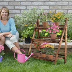 Outsunny Pflanzentreppe Klappbar Natur 100 X 37 X 93 Cm (LxBxH) | Blumenregal Blumenbank Blumentreppe Blumenständer -Entspannender Garten 8600336600 845 113 prod 004